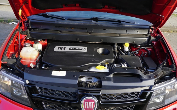 Fiat Freemont cena 57900 przebieg: 144000, rok produkcji 2015 z Mysłowice małe 667